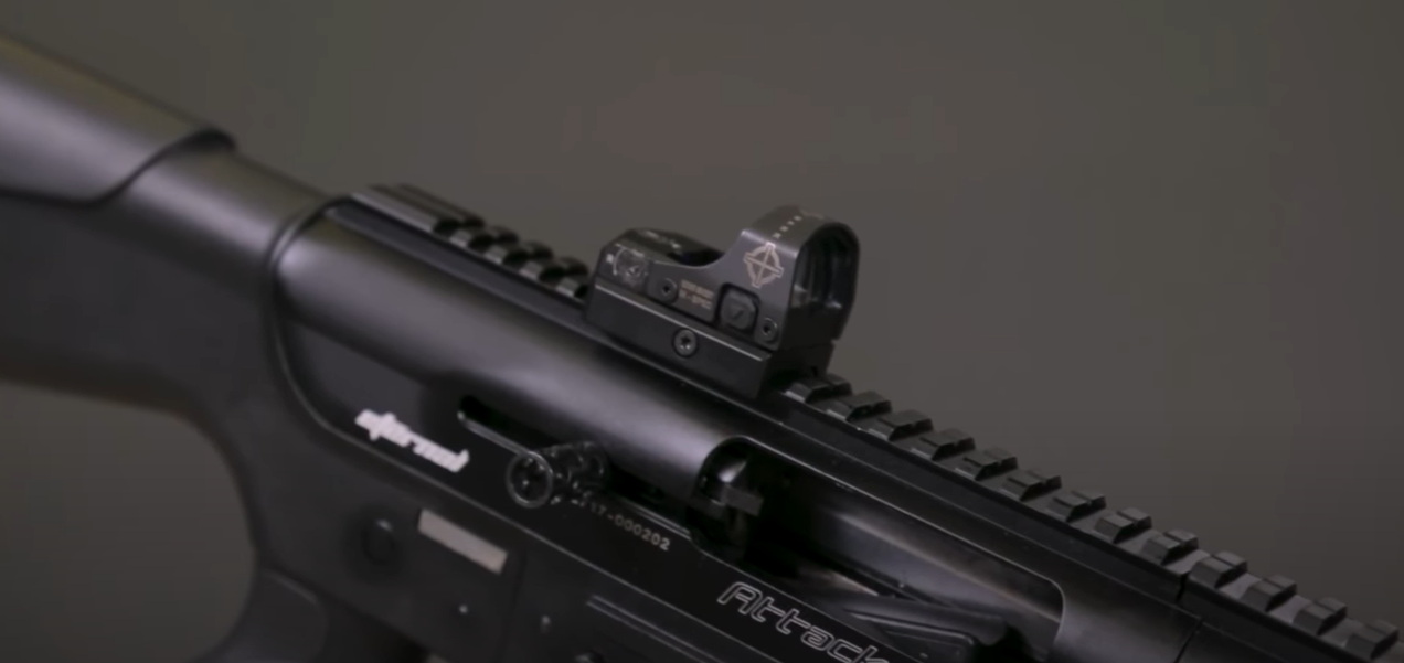 red dot